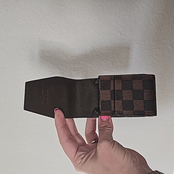 Louis Vuitton Damier Ebene Cigarette Case - Picture 6 of 10